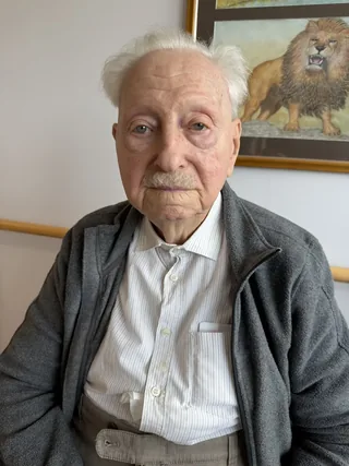 Portrait of Erich Finsches.